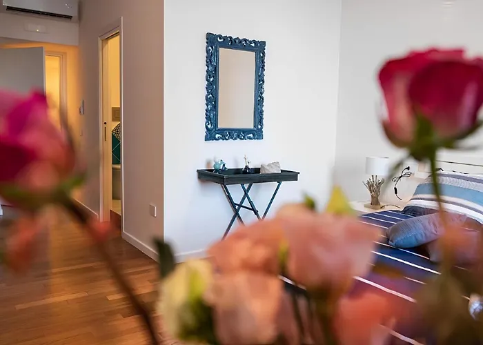 Mareluna Rooms